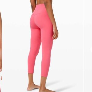 Lululemon Align High-Rise Pant 25" Guava
Pink size 2